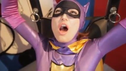 Catwoman And Batgirl Lesbian Cosplay - Batgirl and Catwoman cosplayers playing with vibrators - Cosplay Porn Tube