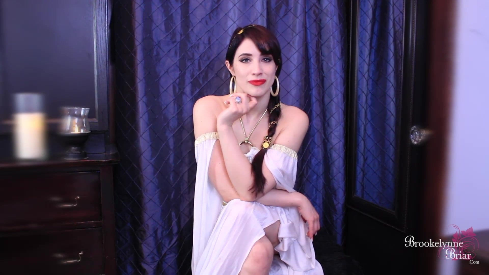 1920px x 1080px - Gorgeous Greek goddess cosplayer demands that you worship her - Cosplay Porn  Tube
